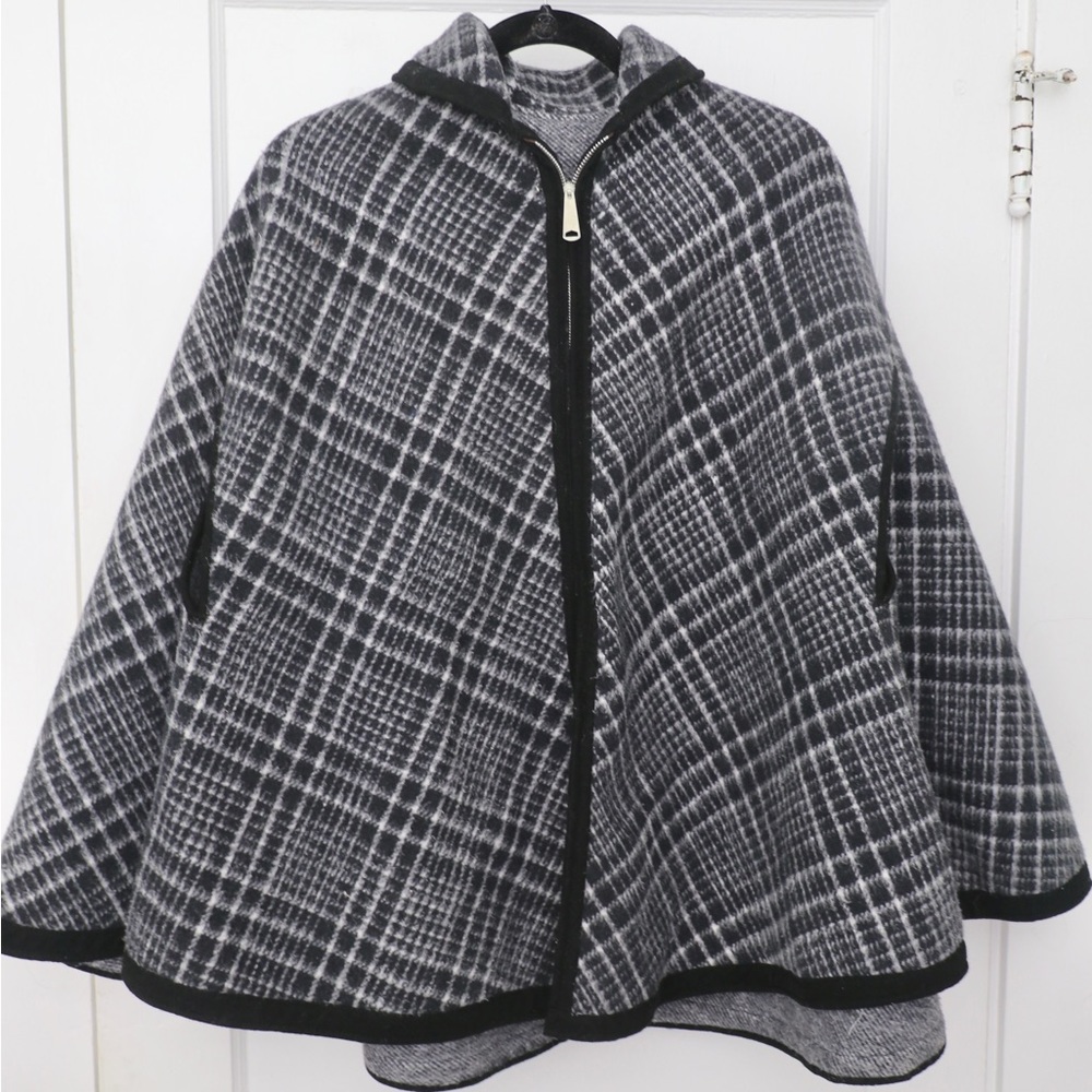 Vintage reversible cape coat, blue plaid /solid